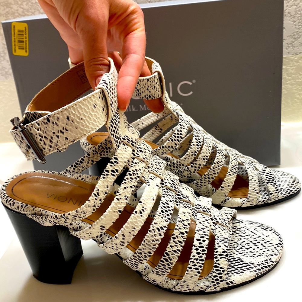 Vionic heels